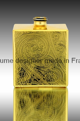 Metalizing-gold-perfume-bottle-lazer-removal-technic.jpg