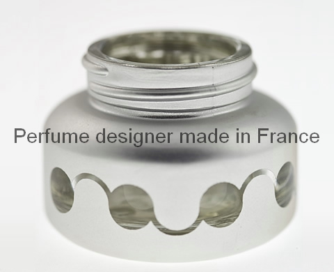 Perfume-bottle-metalizing-lazer-removal.jpg
